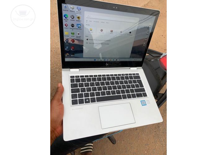 HP Elitebook 1030 G2