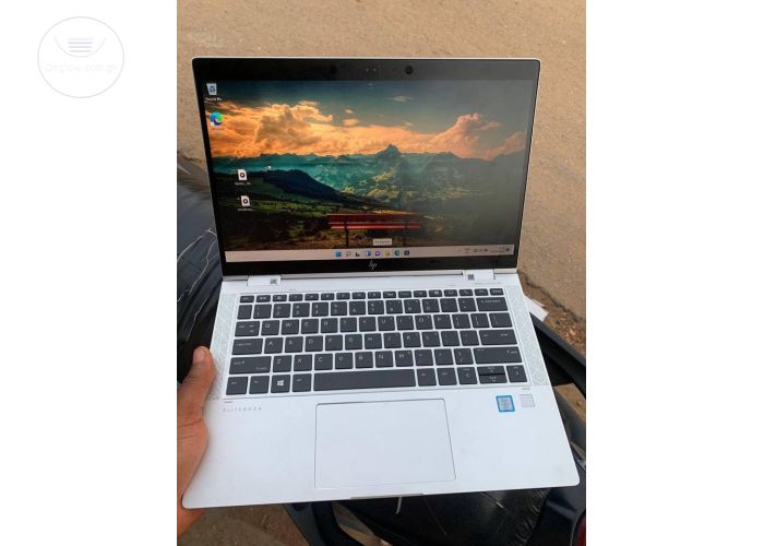HP Elitebook 1030 G3
