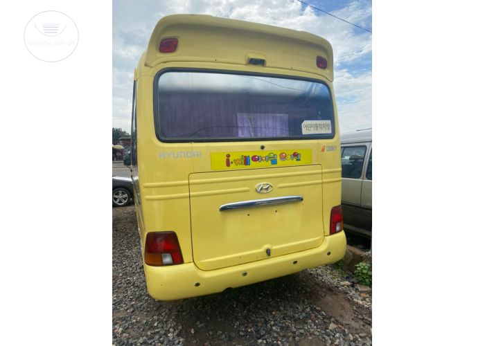 Hyundai County Bus