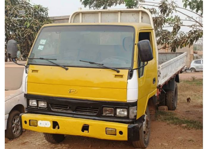 Hyundai Mighty Truck