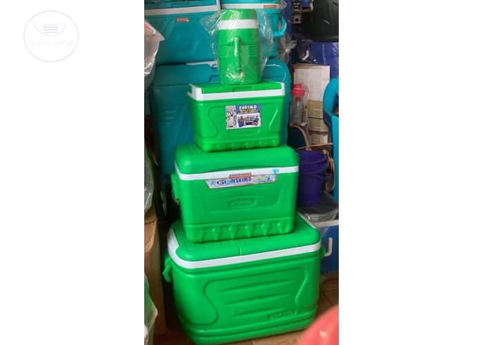 Ice chest