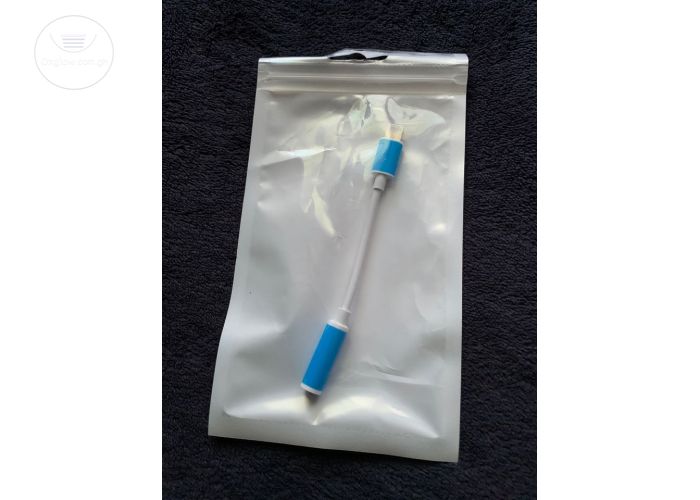 iPhone Aux adapter with jack port