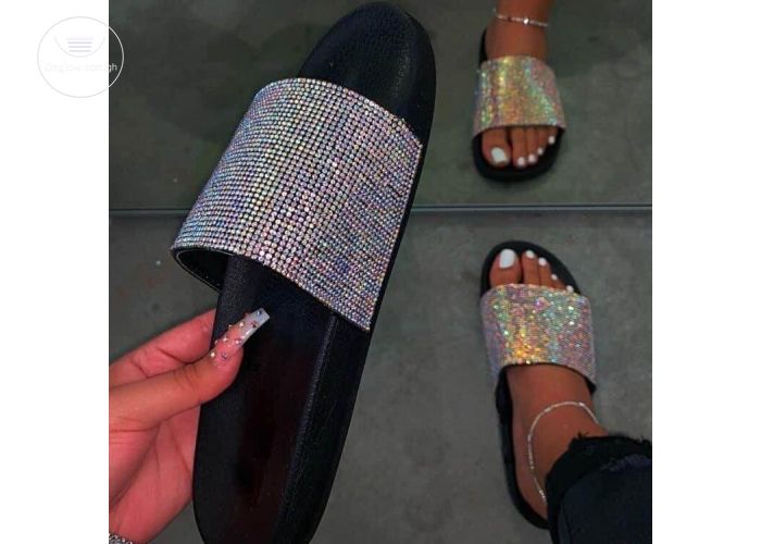 Lyn Specialized Blinks Slides