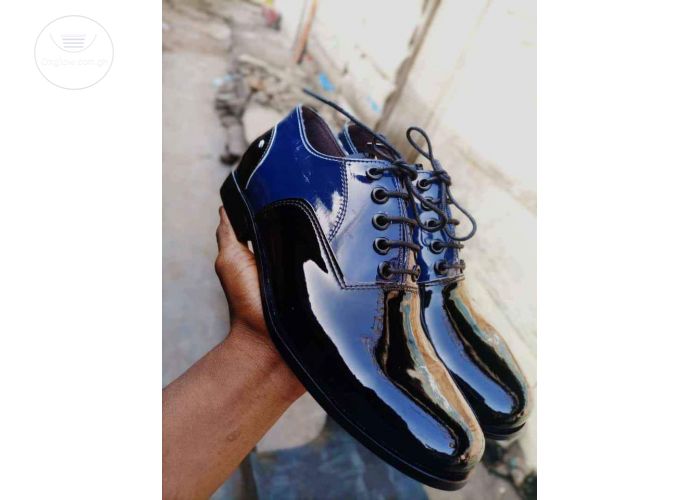 Men shoe