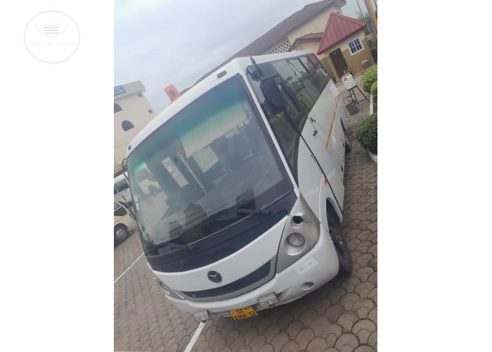 Mercedes Benz Bus