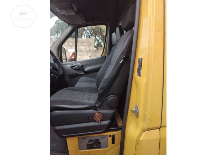 Mercedes Benz Sprinter