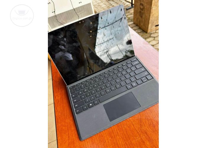 Microsoft Surface pro  2016