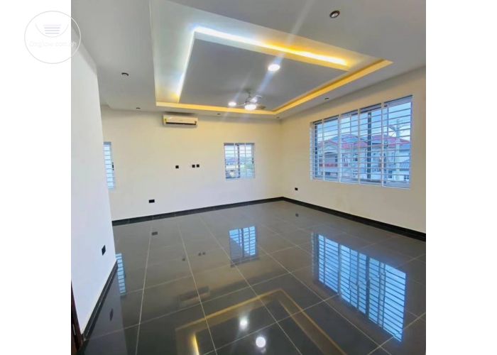 Neat 4 Bedrooms House