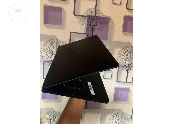 Neat Dell Latitude 5450 i5
