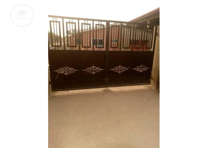 New 2 Bedrooms Apartment