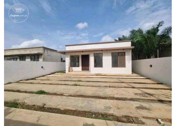 New 3 Bedrooms House
