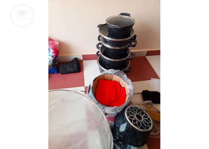 Non stick pot