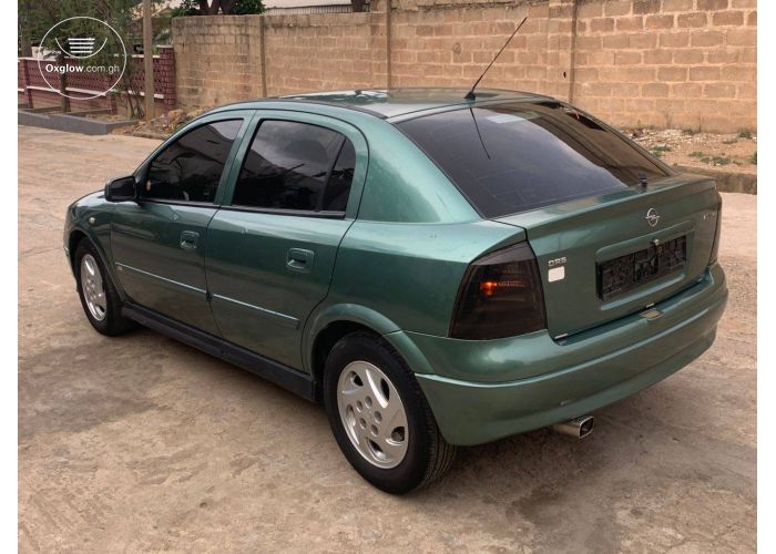 Opel Astra Short Boot 2010 Model For Sale