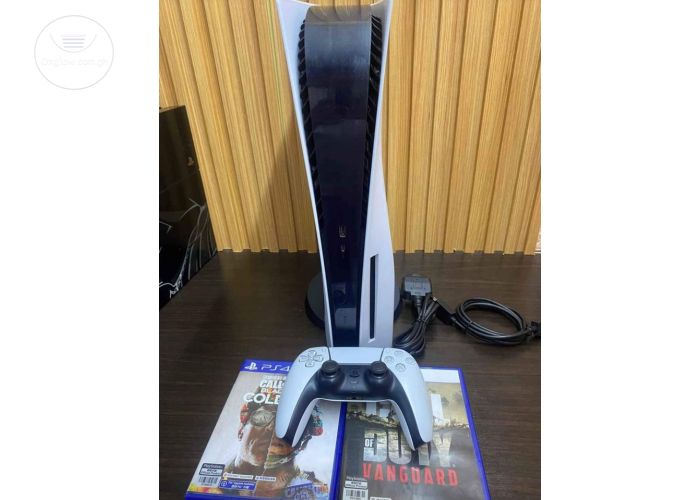 PS5 CONSOLE