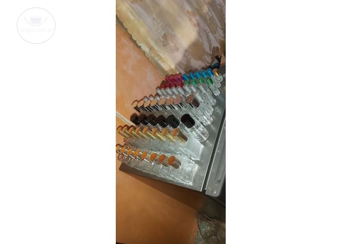 Quality Oil Perfumes and Empty Bottles For Sale