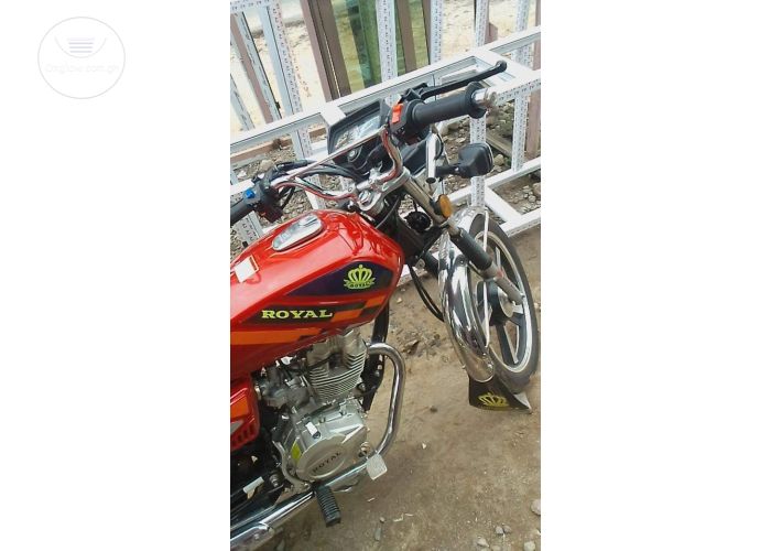 Royal 125 motorcycle