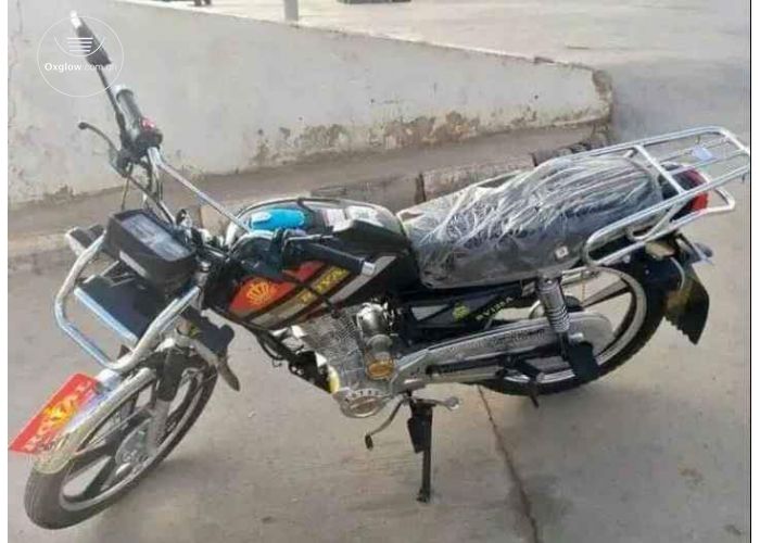 Royal motorbike 125A