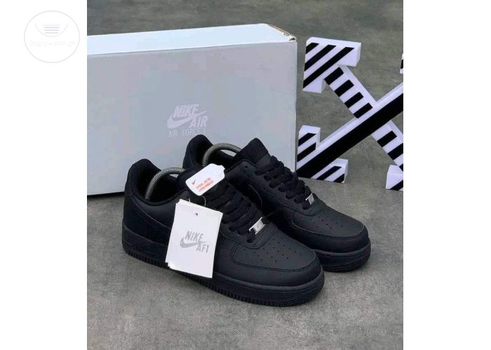 SHOE