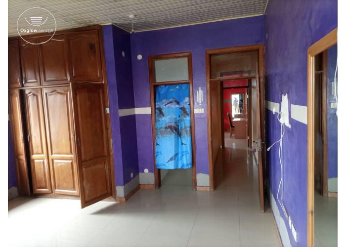 SINGLE ROOM SELF CONTAINED