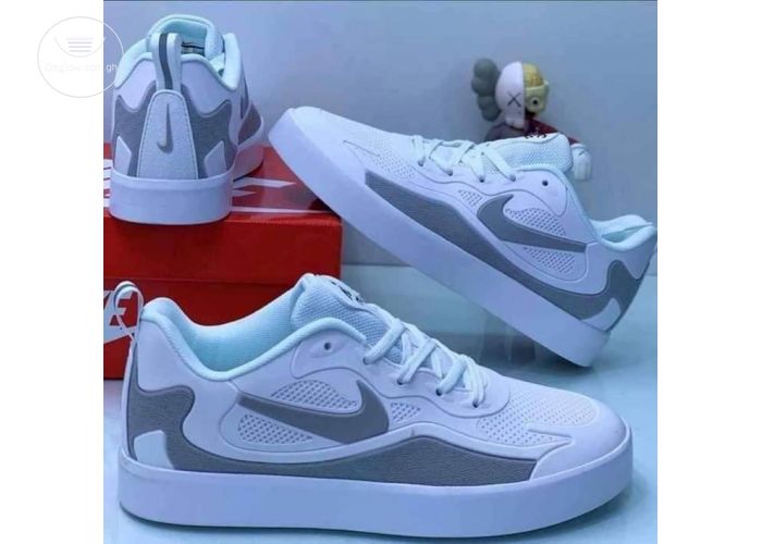 Sneaker Shoe