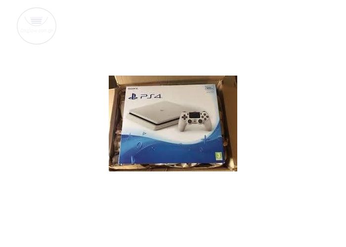 SONY PS4 new in box with all accessories 