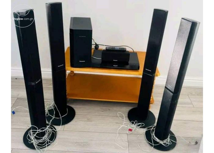 Sound system very neat 
