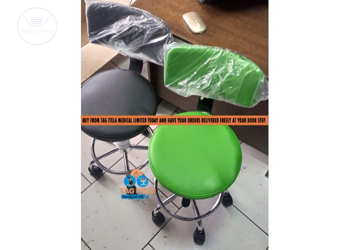 Theater Lab Stool (Metal Backrest)