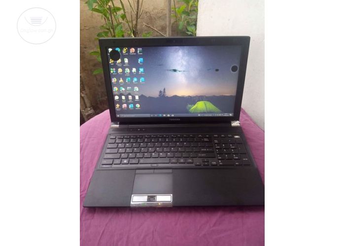 Toshiba Tecra R950 Core i5 Laptop