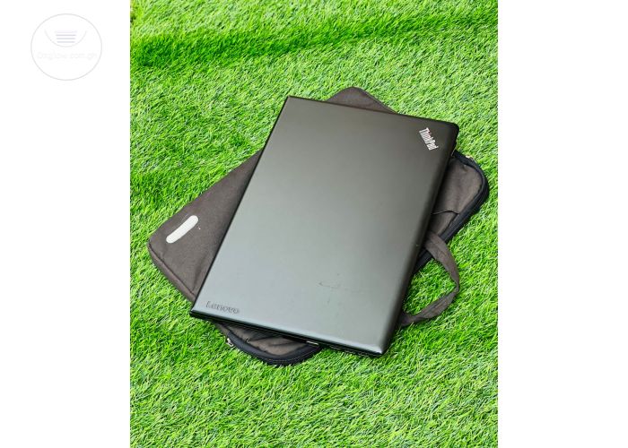 UK ðŸ‡¬ðŸ‡§ used with bag 