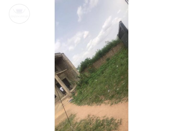 Uncompleted storey building