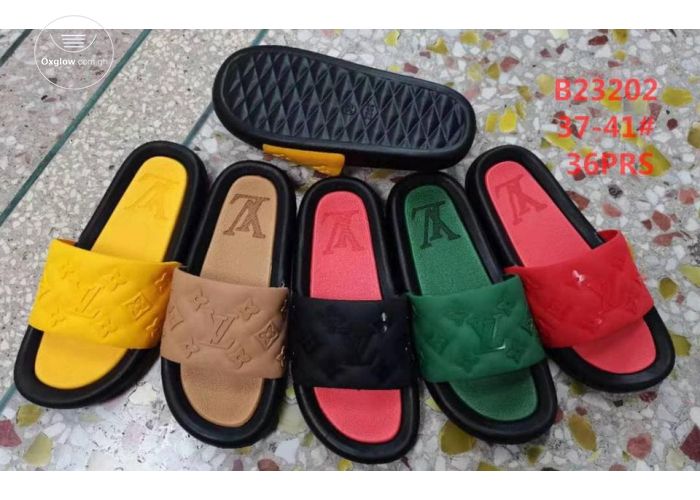 Unisex slippers