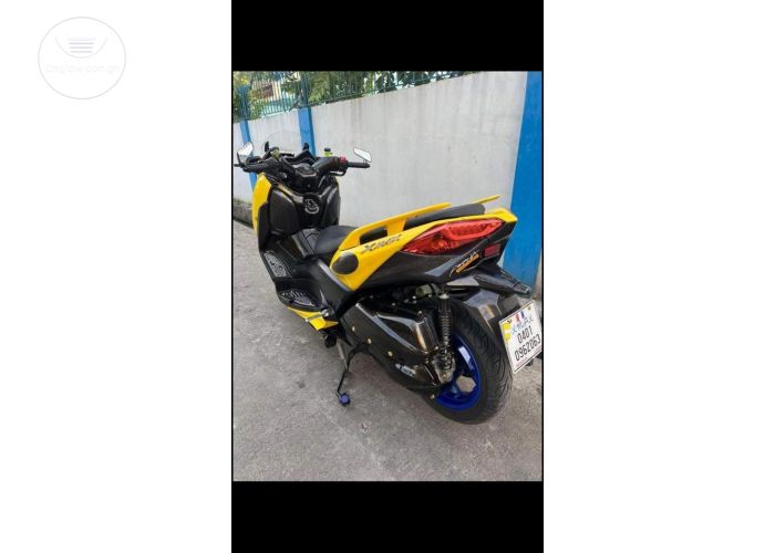Yamaha Xmas scooter