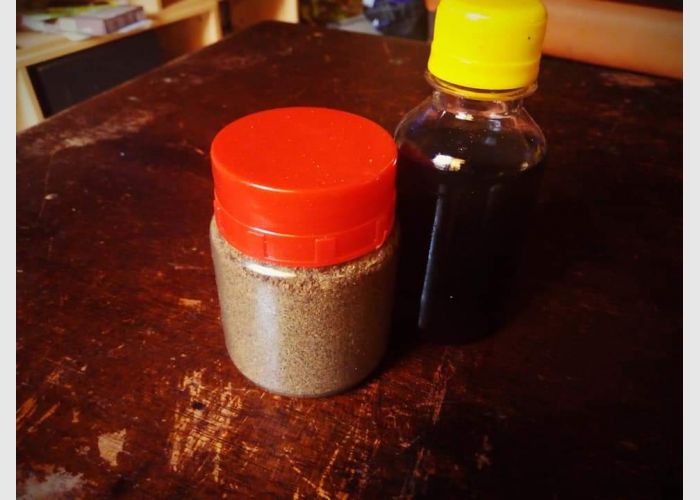 Chebe Powder and karkar oil 