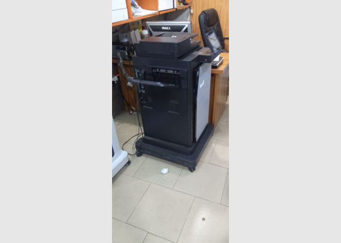 HP Color Laserjet M680 mfp