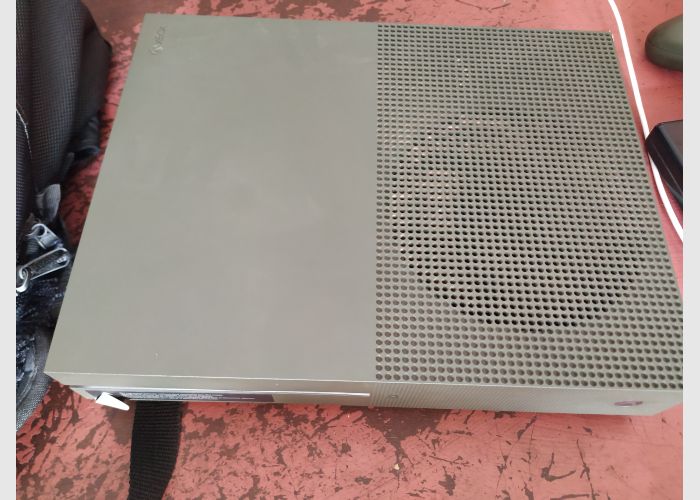 Xbox one s 1 terabyte