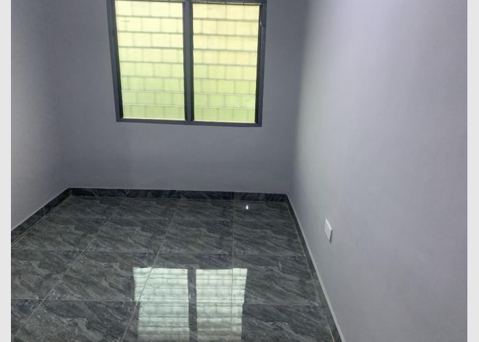  House for rent (3bed rooms)