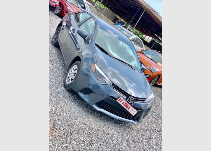 Toyota Corolla LE 2016