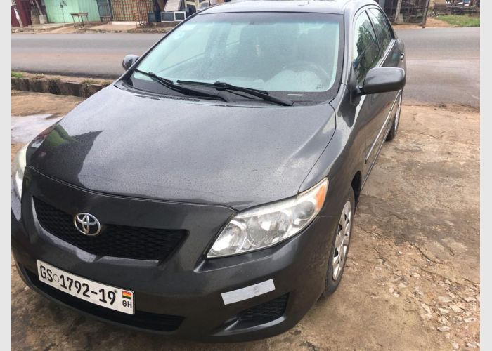  Toyota Corolla 2010