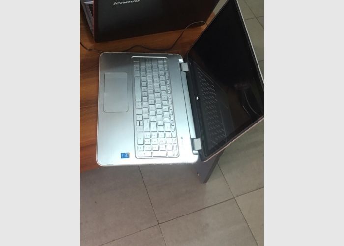 HP Envy core i5 (touchscreen)