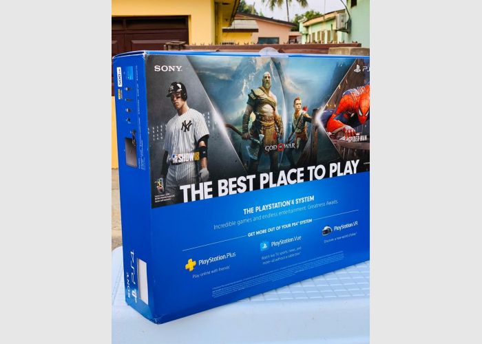  SONY PS4 SLIM for sale