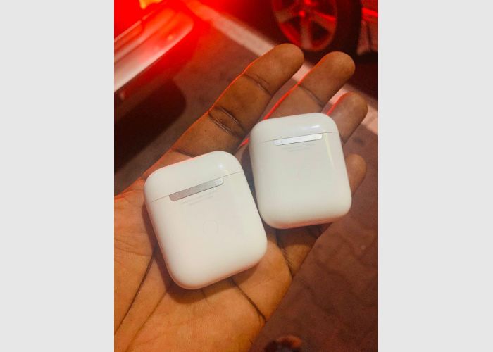 Pre-owned  Airpod 2 for sale