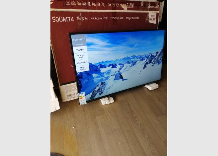 LG 50 inches TV for sale