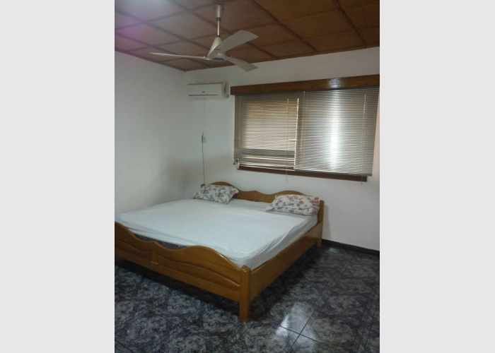 5 bedroom house for  rent