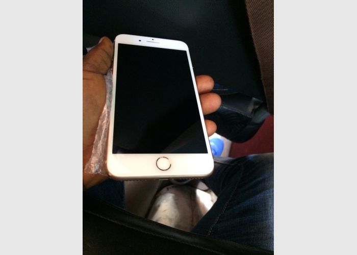 iPhone 8 Plus
