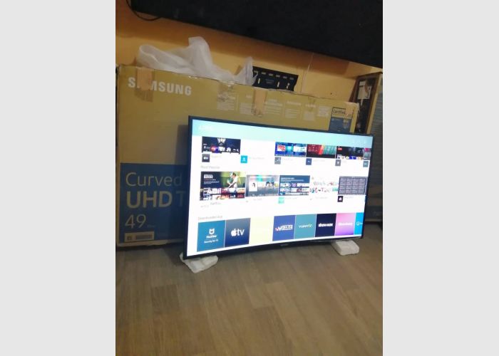  Samsung  Curved 49 inches