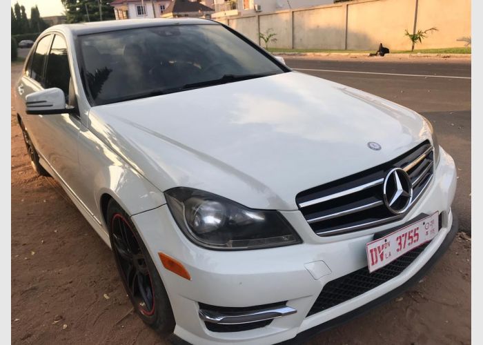 Mercedes Benz C300 unregistered