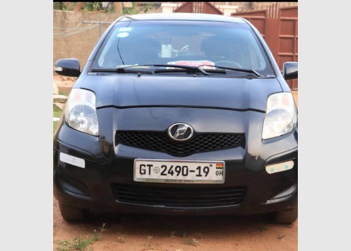 Toyota Vitz for sale 2009