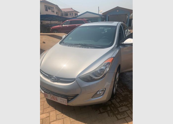 Hyundai Elantra Limited  2012 Unregistered