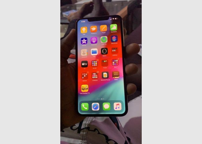  iPhone Xs max for sale
