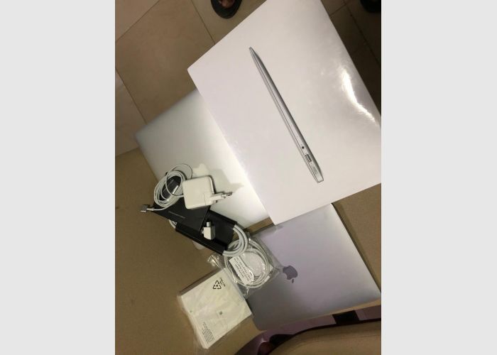  MacBook Air 2017 for sale